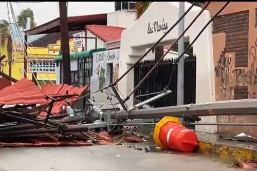 Videos: Huracán "Norma" tocará tierra de un momento a otro por Cabo San Lucas