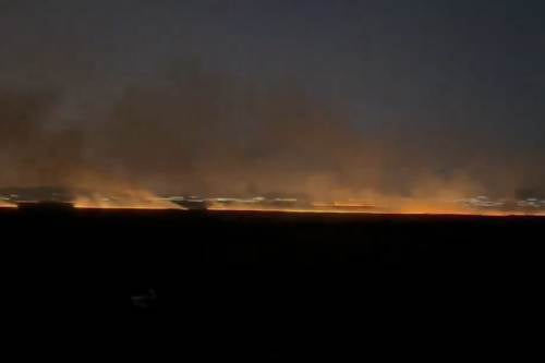 Video: Incendio consume lirio seco en la ahora seca, Laguna de Zumpango