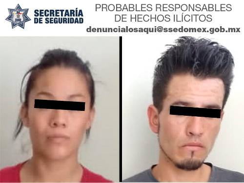 Detienen a pareja en Xonacatlán, en auto robado y con posibles drogas