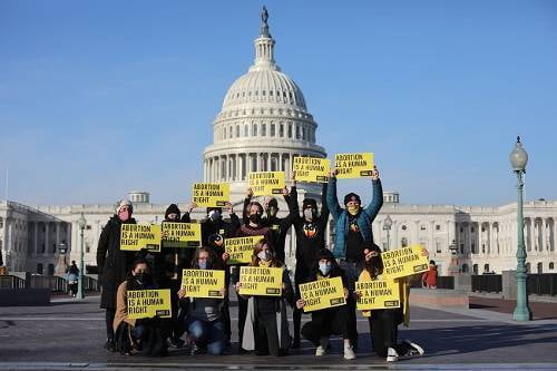 Penalización del aborto en EE.UU. causa revuelo en el mundo; Amnistia Internacionale lo reprueba