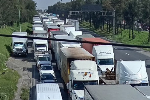 ACME reabre la México-Querétaro tras casi 8 horas de bloqueo