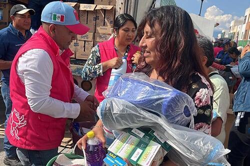 Apoyos llegan a familias afectadas por lluvias en Lerma