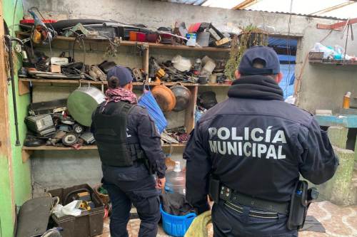 Desmantelan en Lerma, inmueble dedicado a desvalijar autos robados