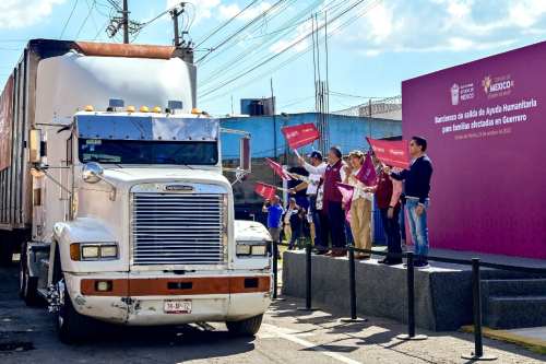 Gobernadora da banderazo de salida a 154 toneladas de ayuda humanitaria a Guerrero