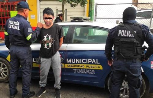 Atrapan a "El Tiburón" motorratón que baleó a mujer en avenida Juárez en Toluca