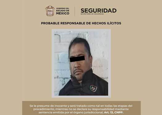 Capturan a sujeto armado durante operativo en Malinalco