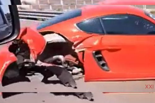 Video: Costoso Porsche destrozado en la México-Querétaro a la altura de Jilotepec
