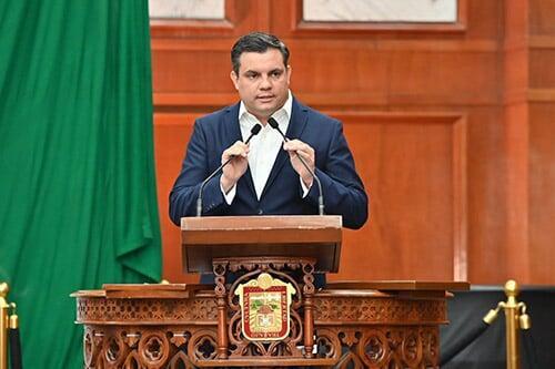 Diputados del PVEM impulsan incentivos para contratar mujeres que salen de prisión