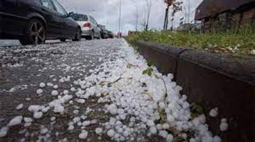 ¡No guardes los paraguas! Habrá lluvias y granizadas hoy en Edomex