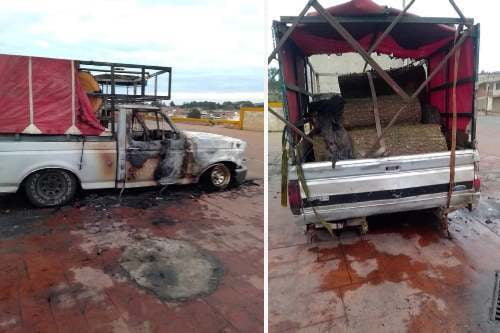 Video: Campesinos de Xonacatlán queman camioneta de taladores