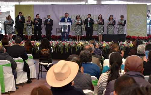 Rinde Samuel Verdeja Ruíz primer informe de gobierno en Ocoyoacac