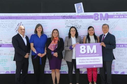 Servidoras y servidores electorales del IEEM conmemoran el 8M con mural