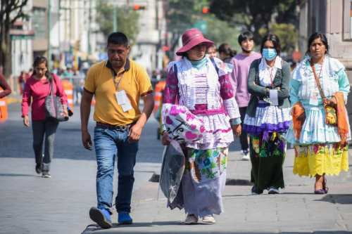 Peregrinos en Toluca y carreteras mexiquenses "Que no se te pase!