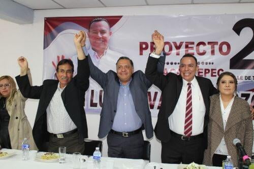 Presenta José Luis Álvarez, registro como precandidato a alcalde por Zinacantepec