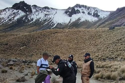 Video: Rescatan a mujer lesionada en el Nevado de Toluca, tras impresionante caída
