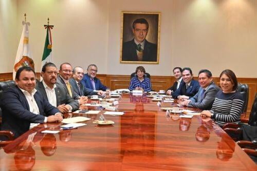 Se reúne Jucopo con la gobernadora Delfina Gómez Álvarez