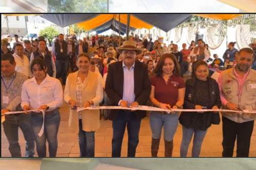 Con la participación de 24 municipios, inauguran en Calimaya "Tianguis de la Economía Campesina"