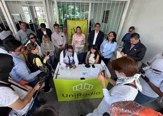 UniRadio da voz a estudiantes de UAEMex en la "Marcha en silencio"